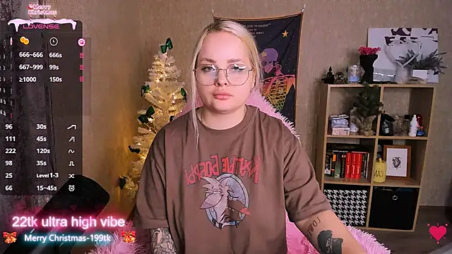 flower sarah  online show from 12-29-24, 12:12