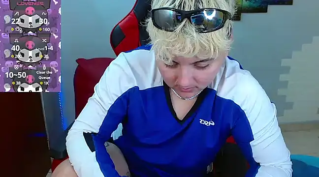 isabeautyx19 online show from 01-20-25, 04:23