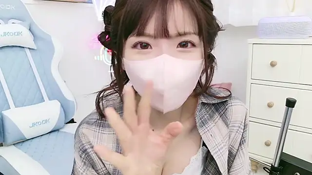 -minami- online show from 03-22-25, 12:04