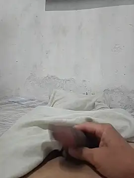 Michael 95  online show from 04-11-26, 01:15