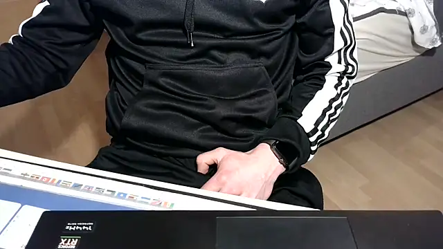 SissyStefanie online show from 03-18-26, 05:49