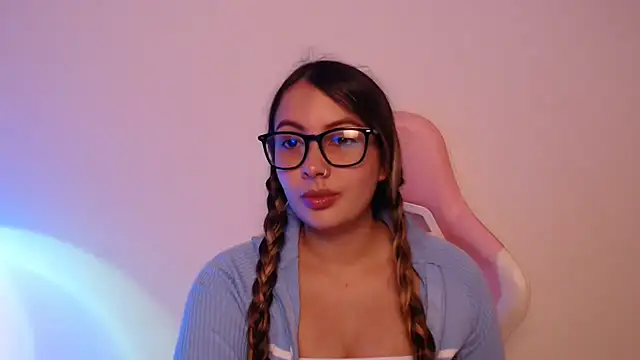 lalawhitte online show from 11-27-25, 02:08