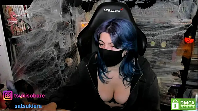  Satsuki  online show from 10-09-25, 07:56