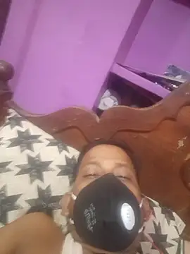 ind hero online show from 12-18-25, 05:41