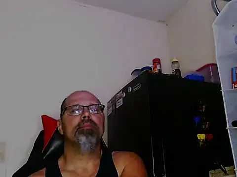 KrazyLegz online show from 12-11-24, 02:19