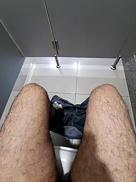 Snapshot of johny_69d@xh chatting on 01-16-25, 09:05 johny 69dxh online show from 01-16-25, 09:05