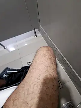 Snapshot of johny_69d@xh chatting on 02-26-25, 07:20 johny 69dxh online show from 02-26-25, 07:20