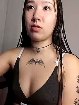 Snapshot of Japabaixinha chatting on 01-12-25, 04:10 Japabaixinha online show from 01-12-25, 04:10