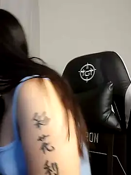 Snapshot of Japabaixinha chatting on 01-17-25, 11:07 Japabaixinha online show from 01-17-25, 11:07