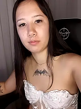 Snapshot of Japabaixinha chatting on 02-27-25, 04:09 Japabaixinha online show from 02-27-25, 04:09