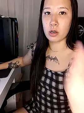 Snapshot of Japabaixinha chatting on 03-10-25, 03:01 Japabaixinha online show from 03-10-25, 03:01