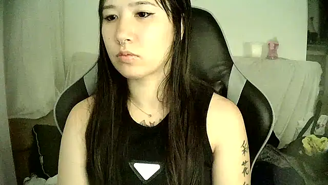 Snapshot of Japabaixinha chatting on 03-22-25, 04:24 Japabaixinha online show from 03-22-25, 04:24