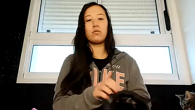 Snapshot of Japabaixinha chatting on 10-08-25, 02:36 Japabaixinha online show from 10-08-25, 02:36