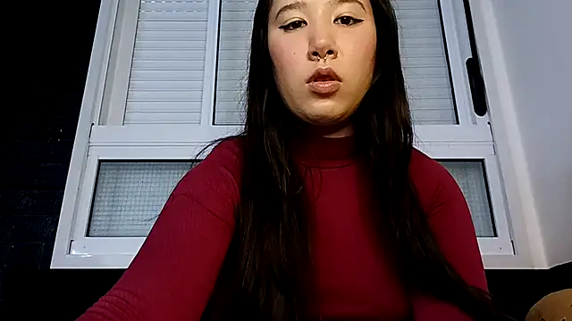 Snapshot of Japabaixinha chatting on 10-12-25, 03:33 Japabaixinha online show from 10-12-25, 03:33