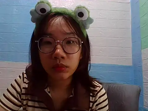 Snapshot of Nanoko chatting on 02-15-26, 05:31 Nanoko online show from 02-15-26, 05:31