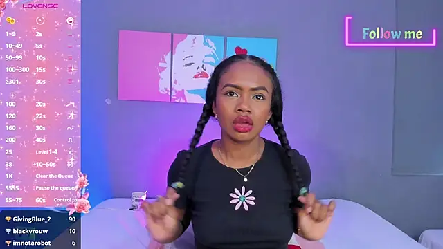 EmmaSmith06 online show from 01-25-25, 08:21