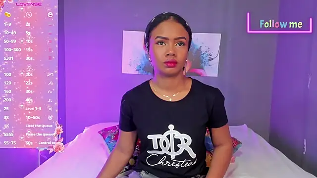 EmmaSmith06 online show from 01-29-25, 05:13