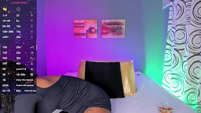 EmmaSmith06 online show from 09-10-25, 05:13