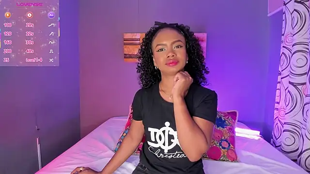 EmmaSmith06 online show from 09-18-25, 05:15