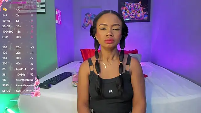 EmmaSmith06 online show from 10-20-25, 05:13