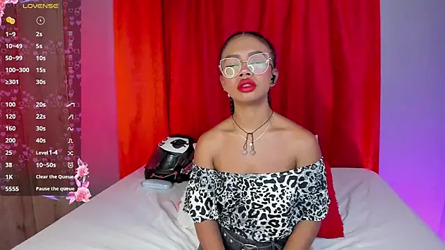 EmmaSmith06 online show from 12-19-25, 05:31