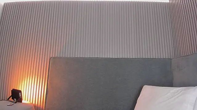 Snapshot of emelie_89 chatting on 11-22-25, 12:59 emelie 89 online show from 11-22-25, 12:59