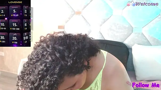 Danielaa a online show from 03-07-26, 12:07