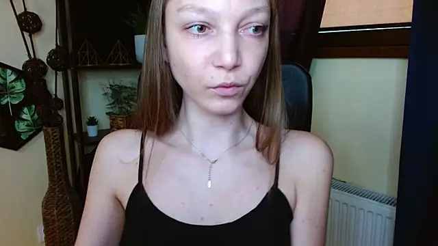 EmillyPlay online show from 03-28-26, 10:26