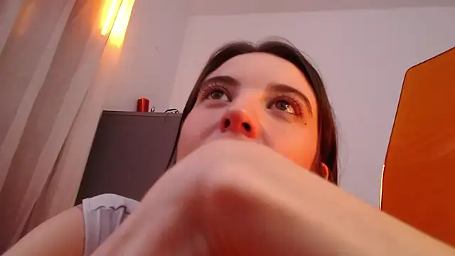 licoricepizza online show from 12-01-24, 07:36