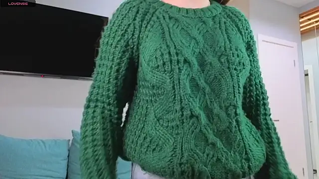 DonnaBurkee online show from 10-26-25, 04:07