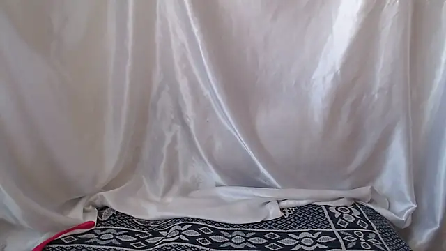 Burberrry  online show from 01-18-26, 09:35