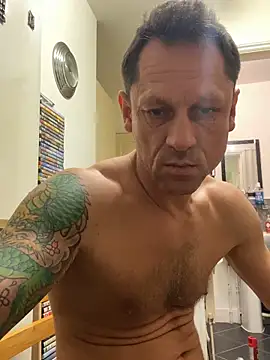 Yourhotboy 42 online show from 02-03-25, 09:18