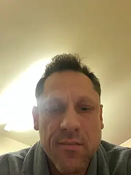 Yourhotboy 42 online show from 02-05-25, 05:31