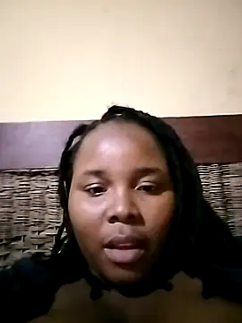 Snapshot of Nomhle113 chatting on 11-16-25, 07:30 Nomhle113 online show from 11-16-25, 07:30