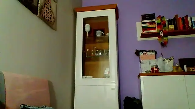 Snapshot of DESIREjenny chatting on 12-06-24, 11:54 DESIREjenny online show from 12-06-24, 11:54