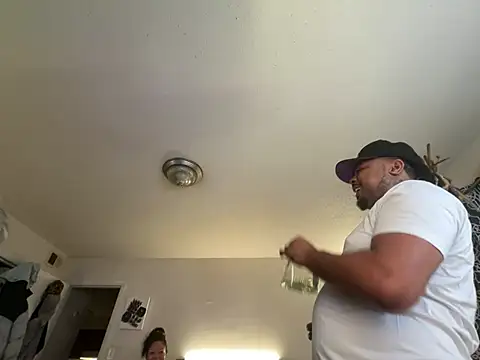 4EVAGLACIERS online show from 01-01-25, 09:17