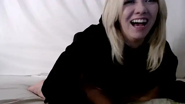 SallyCumLaude online show from 01-23-25, 09:29