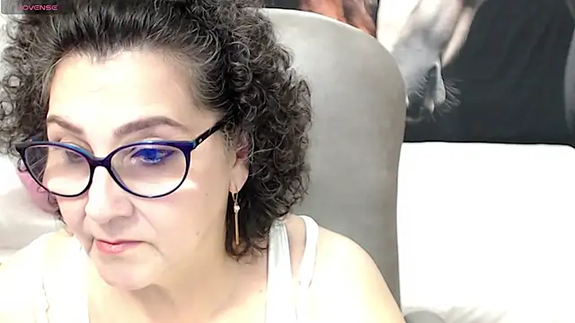 cataleya mom online show from 02-25-25, 02:14