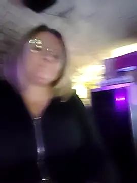 lady charlyne online show from 09-19-25, 07:36