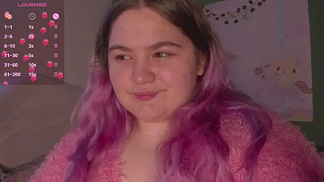 Freakcute  online show from 02-17-25, 07:42