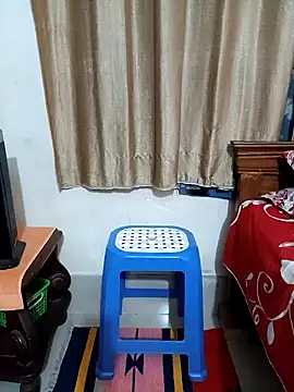 Priya Boudi online show from 12-18-24, 05:00