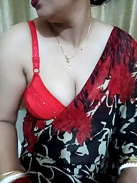 Priya Boudi online show from 12-19-24, 05:40