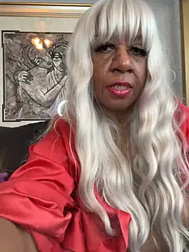 BreanaDivine online show from 01-17-26, 05:27