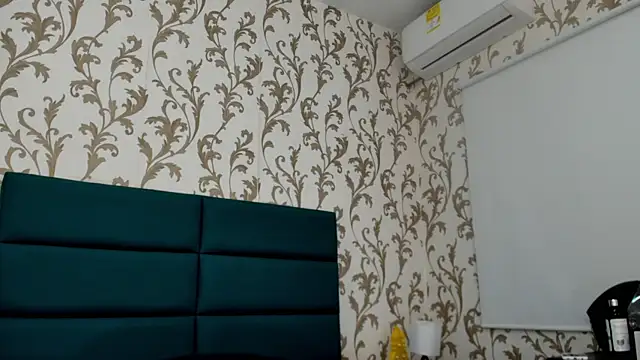 Michael magno online show from 12-31-24, 04:46