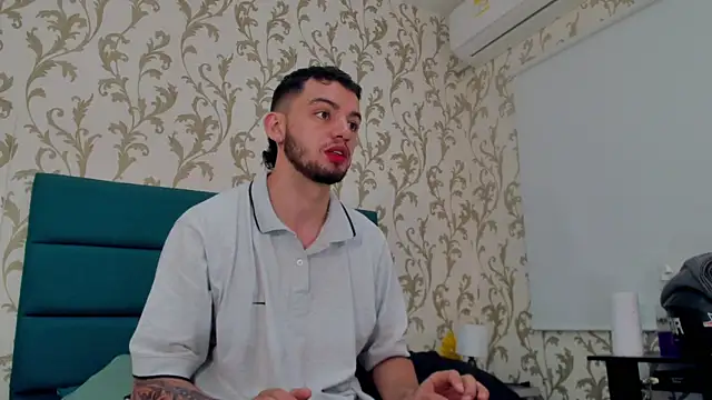 Michael magno online show from 01-05-25, 04:38