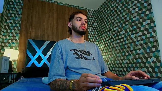 Michael magno online show from 10-17-25, 10:18