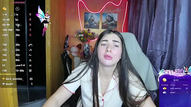 Fiery Brunette  online show from 01-11-25, 08:00