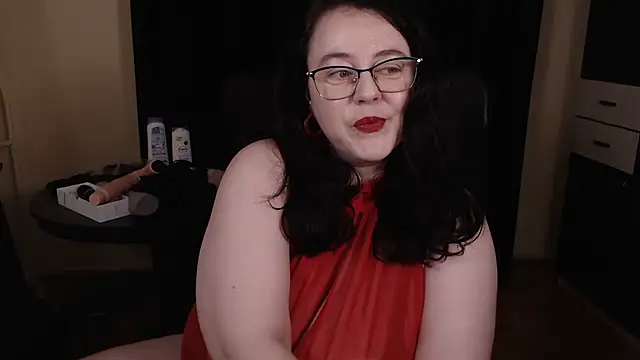 poshmistress online show from 12-14-25, 06:45