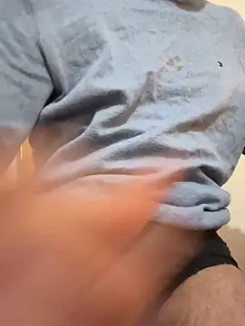 Snapshot of rhuh3991 chatting on 02-01-25, 11:21 rhuh3991 online show from 02-01-25, 11:21