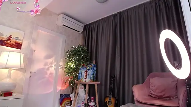 IreneHope online show from 12-19-25, 09:27